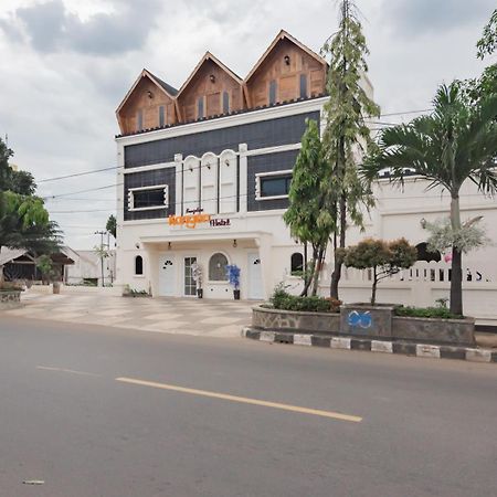 Urbanview Hotel Kangen Bungalow Purwakarta By Reddoorz Maracang Exterior foto